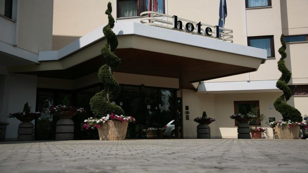 Hotel Bassetto Ferentino Εξωτερικό φωτογραφία